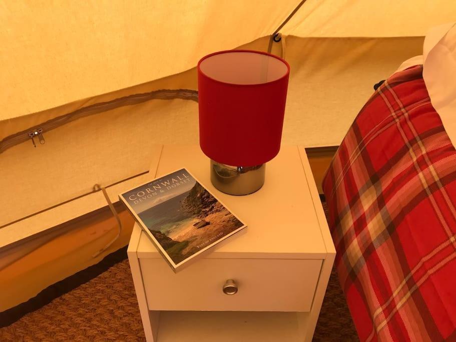 特鲁罗 Cox Hill Glamping Benson酒店 外观 照片