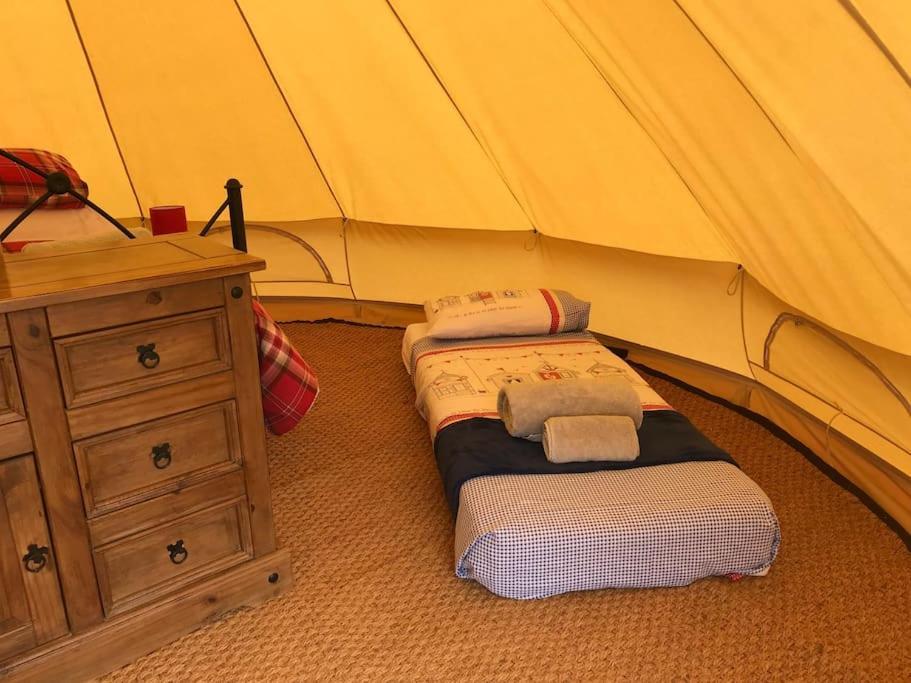 特鲁罗 Cox Hill Glamping Benson酒店 外观 照片