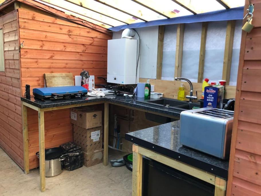 特鲁罗 Cox Hill Glamping Benson酒店 外观 照片